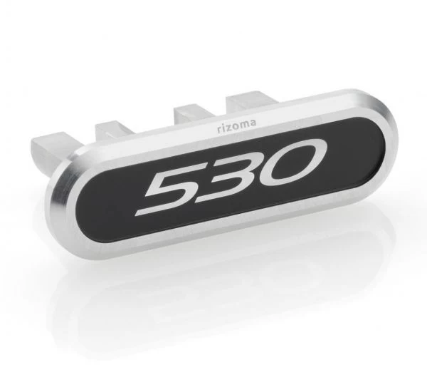 Rizoma BS806A Mirror Hole Cap For Yamaha TMAX 560 TMAX 530 1 Rizoma BS806A Mirror Hole Cap For Yamaha TMAX 560 TMAX 530